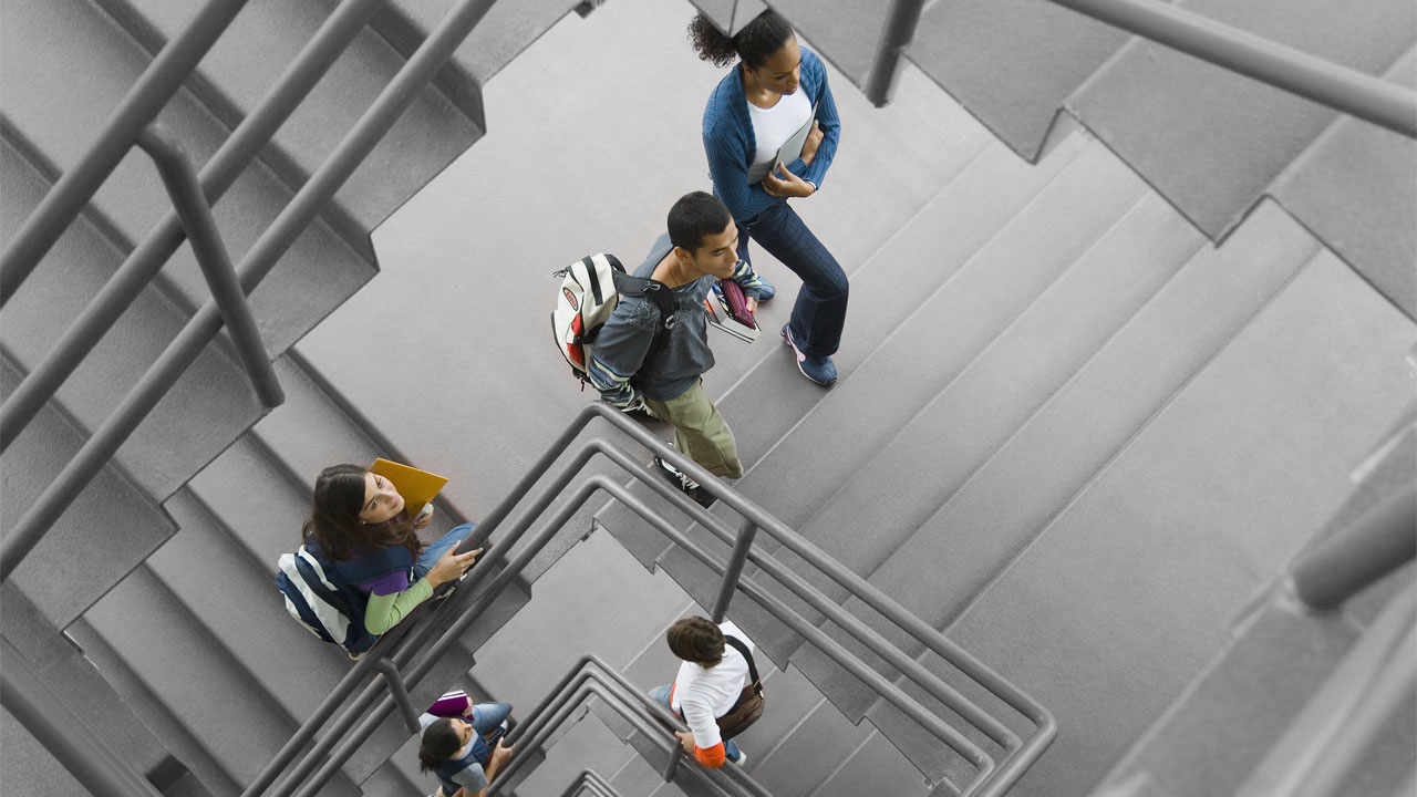 New grads: avoid this common financial mistake